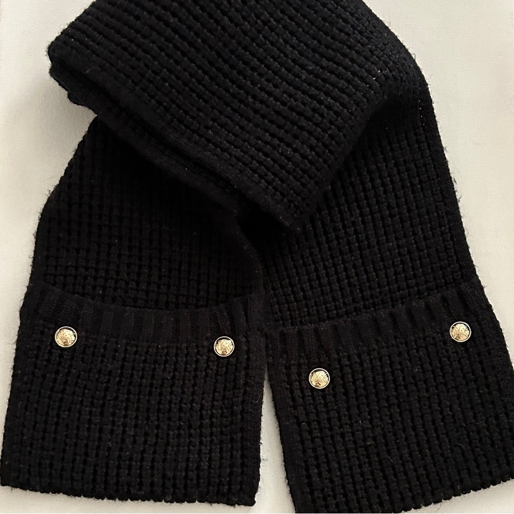Michael Kors Black Textured Knit Scarf
